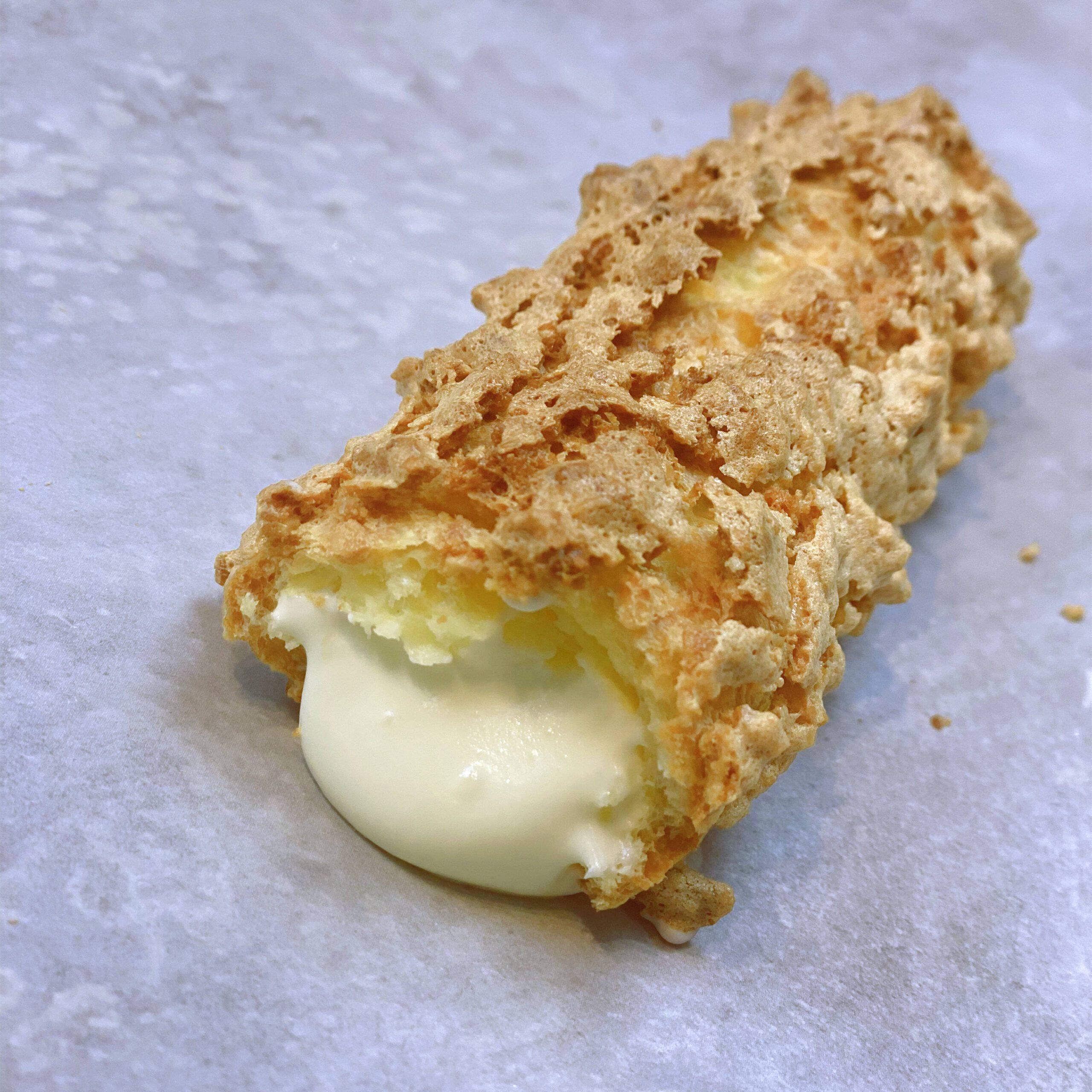 Crunchy Almond Lava Choux (4 Pcs) - Cake - Dessert - Birthday - Event -The Place Toronto