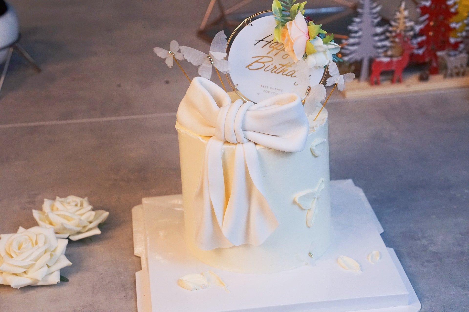 Spring Garden - Cake - Dessert - Birthday - Event -The Place Toronto